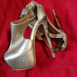 Gold/snakeskin platform heels